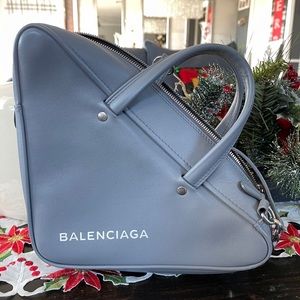 ❌❌❌❌SOLD❌❌❌ Triangle Duffle Bag Leather❣️